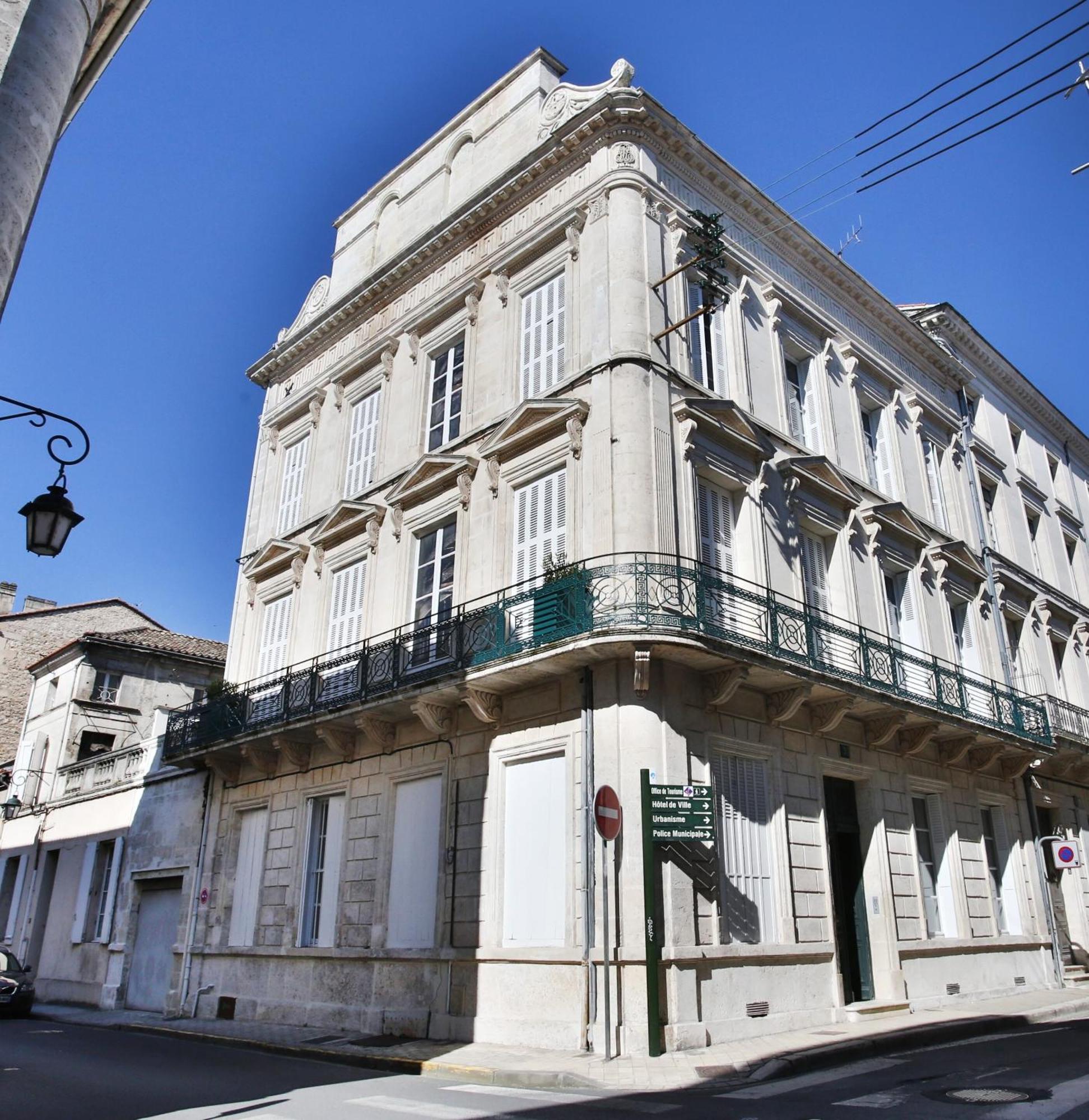 Meubles De L'Arsenal Coeur De Ville ! Ανγκουλέμ Εξωτερικό φωτογραφία